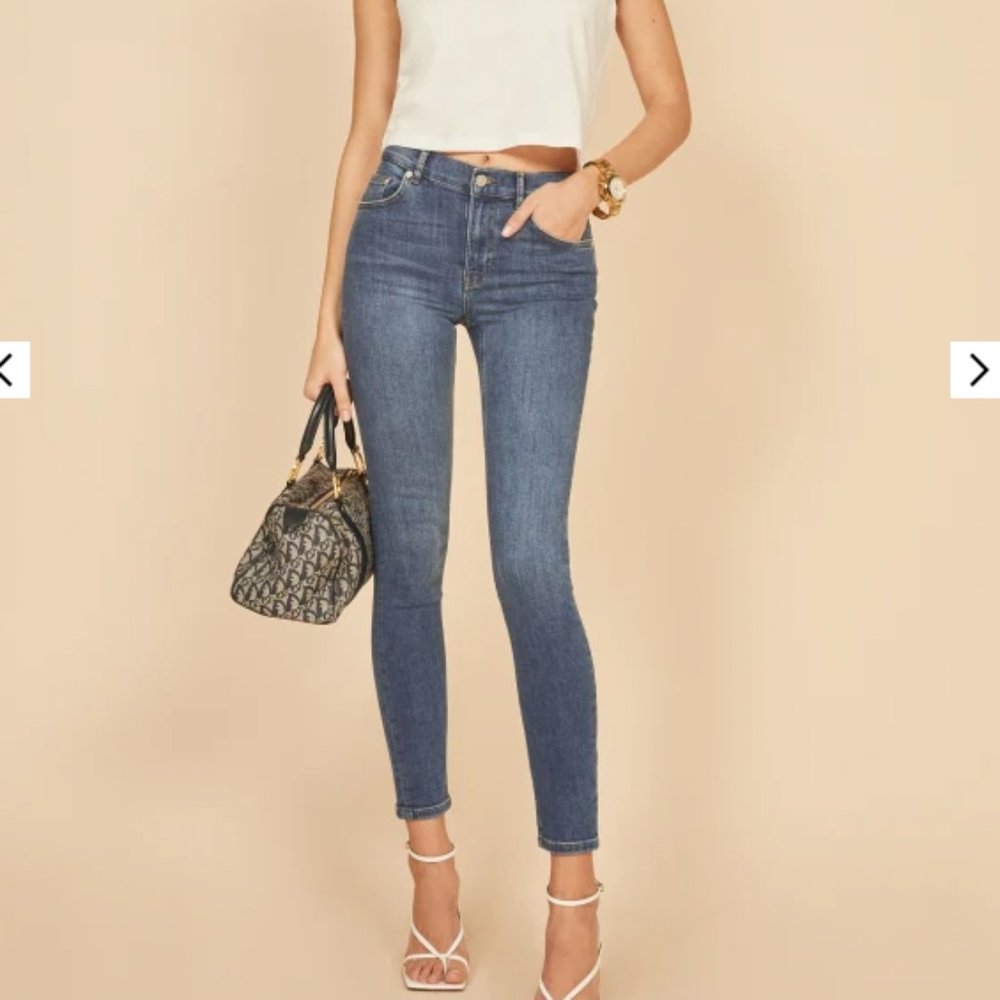 Reformation Harper Mid Rise Skinny Jean